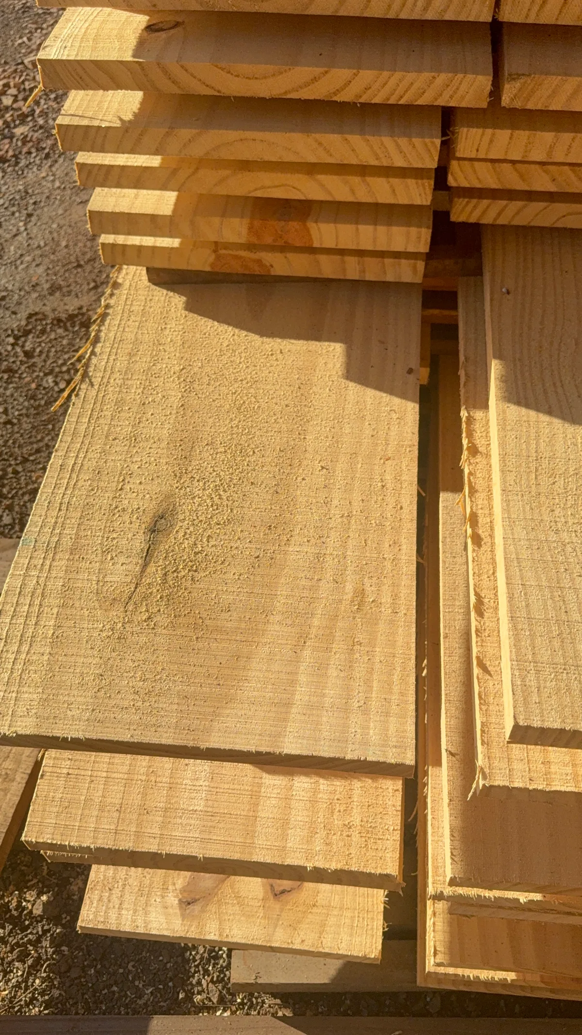 Madera de Pino Misiones – tablas y tirantes, Salta
